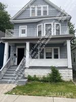 featured image of 202 Chadduck Ave #UPPER