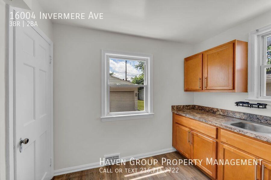 16004 Invermere Ave - Photo 7 of 26