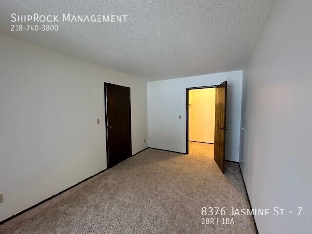 8376 Jasmine St #7 - Photo 6 of 13