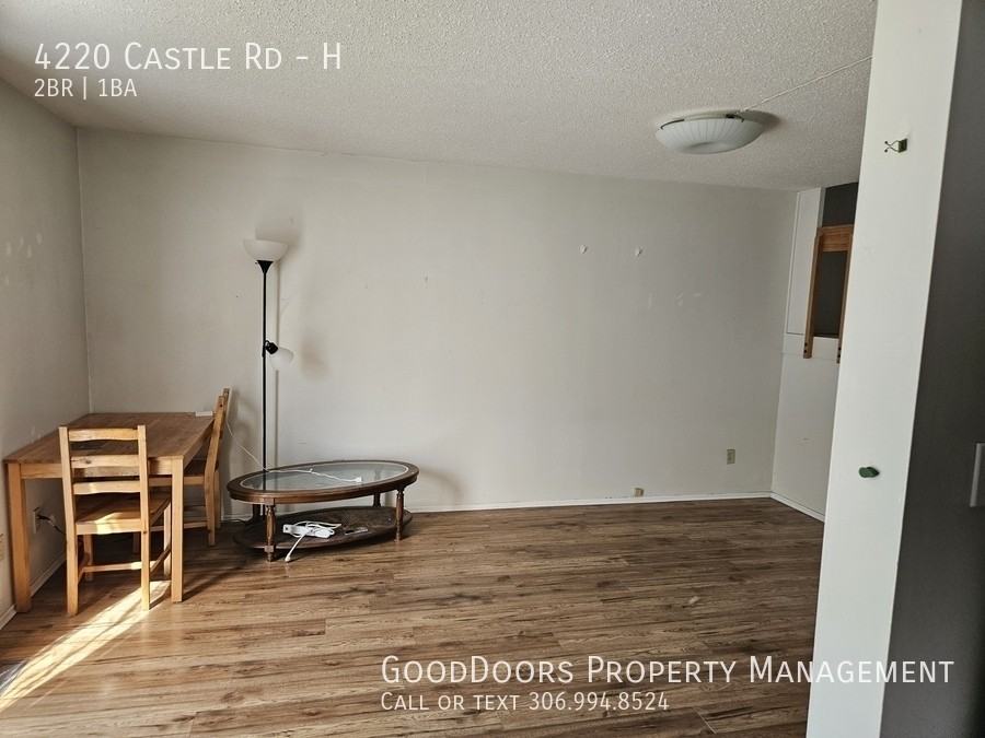 4220 Castle Rd #H - Photo 2 of 12