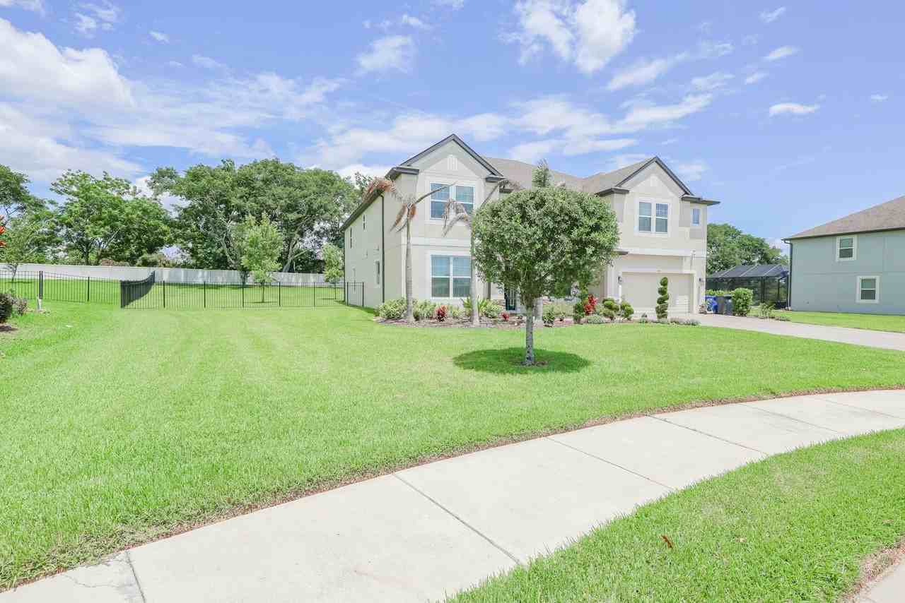9841 Cabernet Avenue - Photo 2 of 50