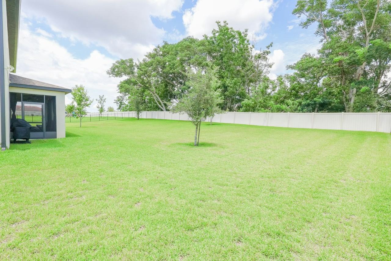 9841 Cabernet Avenue - Photo 4 of 50
