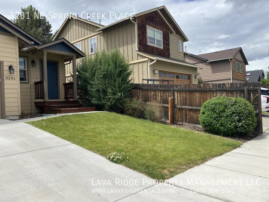 3231 Ne Spring Creek Pl - Photo 3 of 19