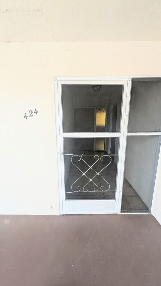 360 Base Ave E #424 - Photo 2 of 24