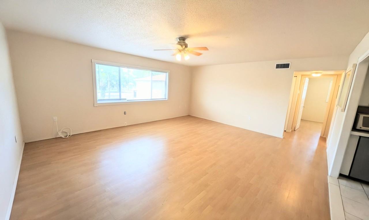 360 Base Ave E #424 - Photo 5 of 24