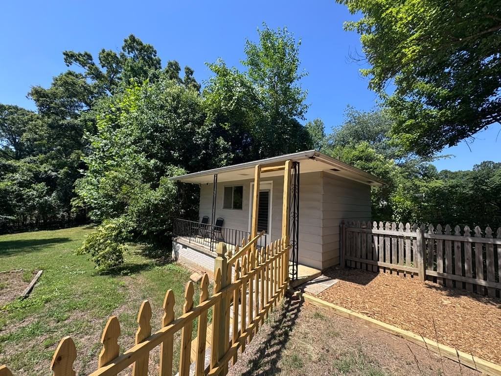 1406 Rankin Road - Photo 7 of 9