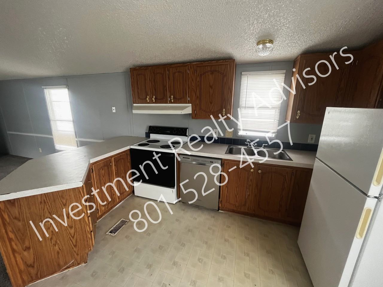 421 N 200 W #5 - Photo 3 of 10