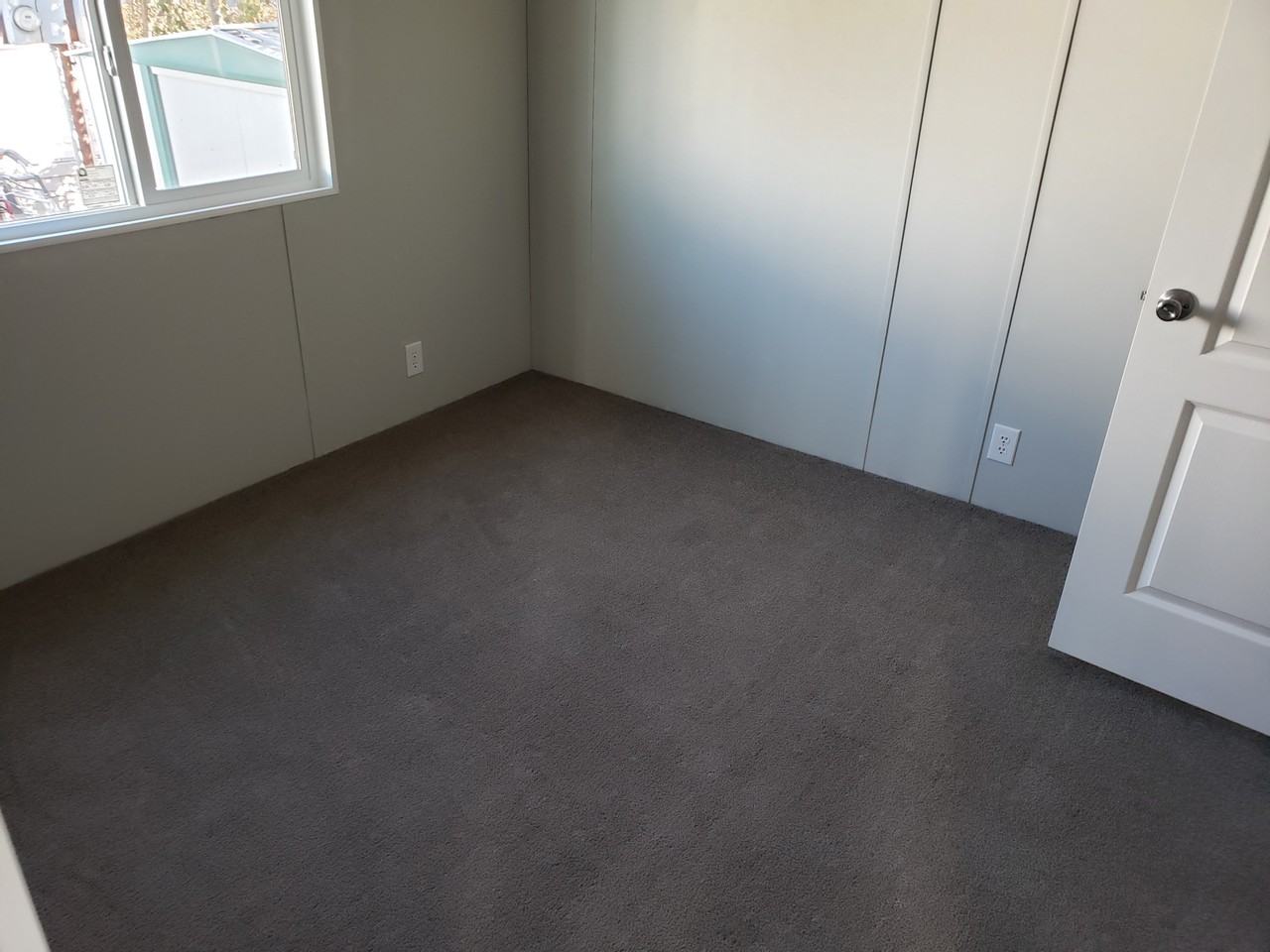421 N 200 W #2 - Photo 6 of 9