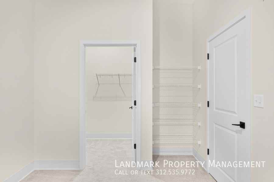 923 S State St #205 - Photo 2 of 7