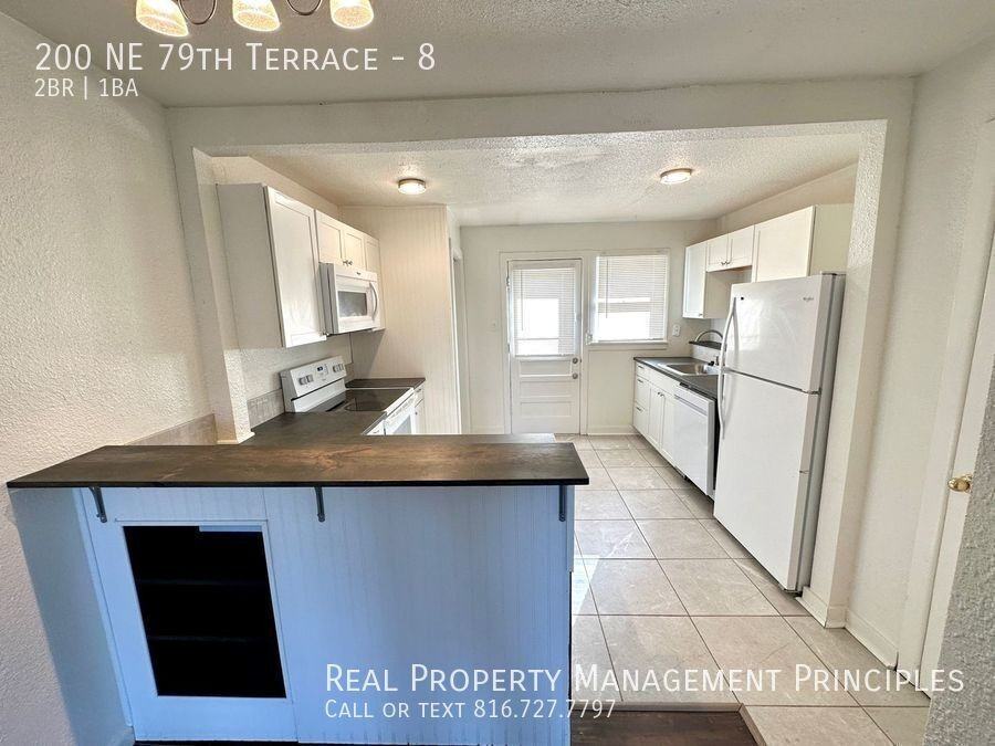 200 Ne 79th Ter #8 - Photo 5 of 13