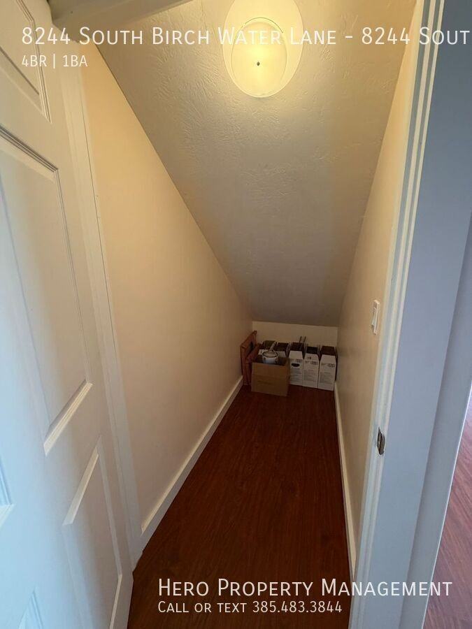 8244 S Birch Water Ln - Photo 7 of 21