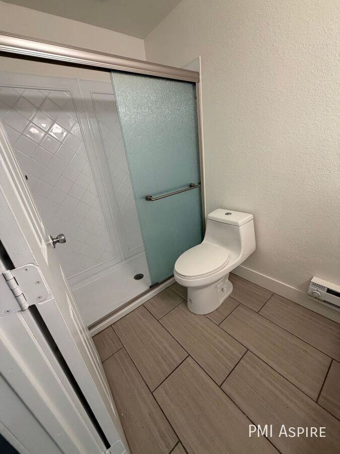 1208 Dallas St #101 - Photo 5 of 7