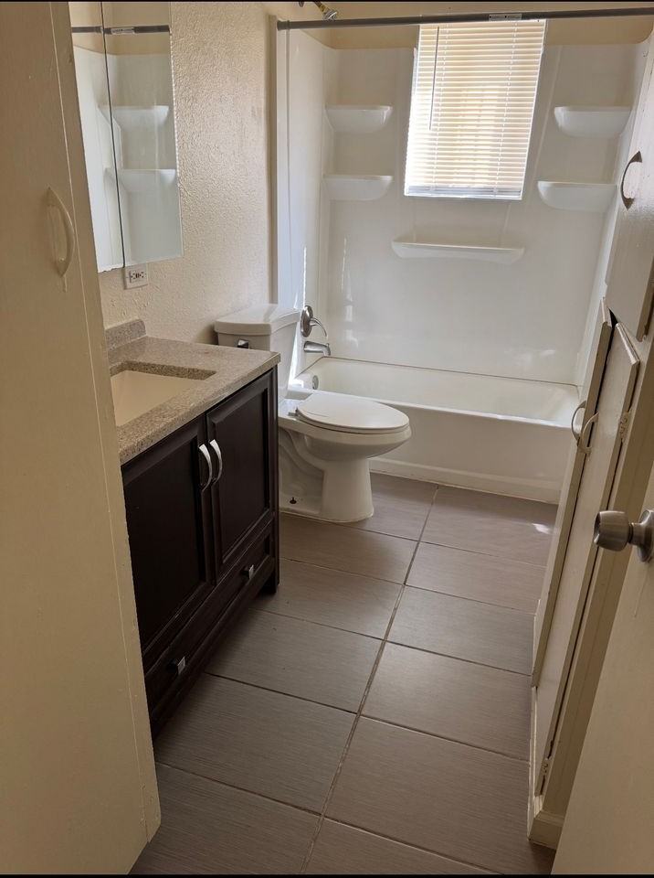 Bel Aire-Fairway Apartments - Photo 4 of 42
