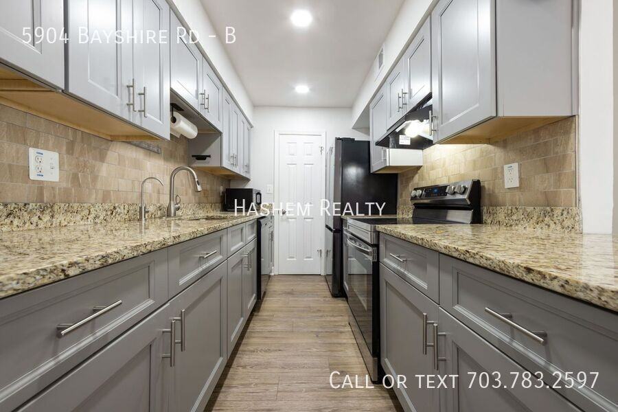5904 Bayshire Rd #B - Photo 2 of 16