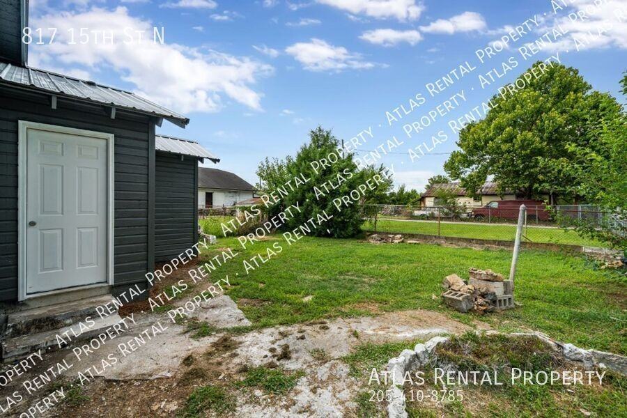 817 15th St N - Photo 7 of 24