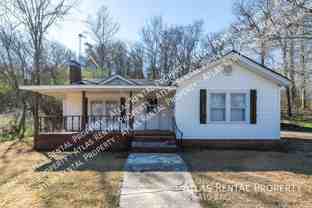 828 Clover Dr - Photo 1 of 1