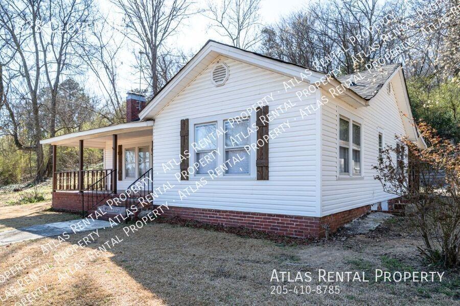 828 Clover Dr - Photo 2 of 22