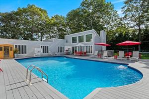 featured image of 5 Lakewood Lane