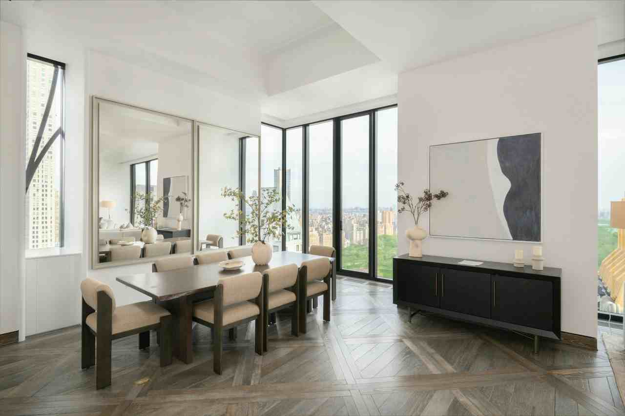 111 W 57th St #37 - Photo 3 of 10