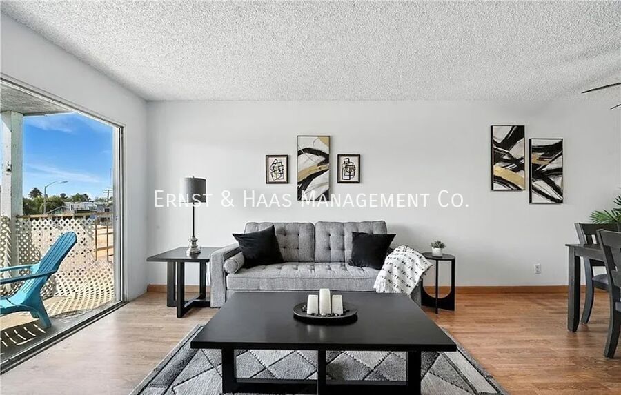 955 E 3rd St #304 - Photo 3 of 26