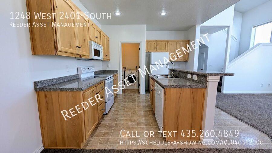 1248 W 2401 S - Photo 3 of 23