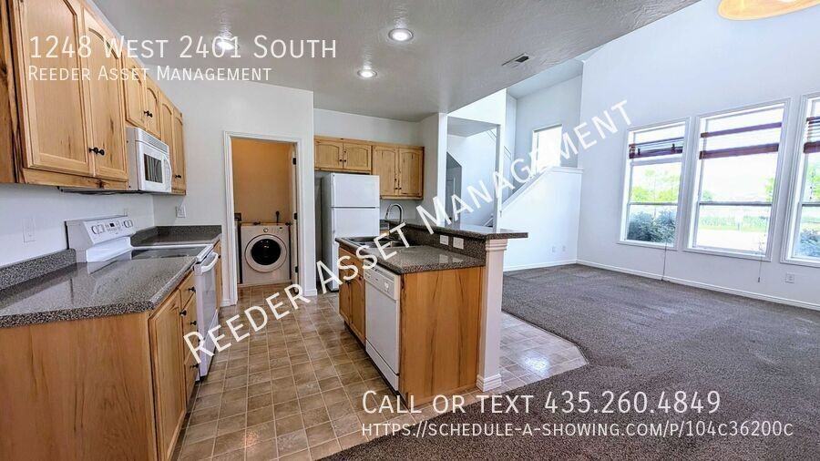 1248 W 2401 S - Photo 4 of 23