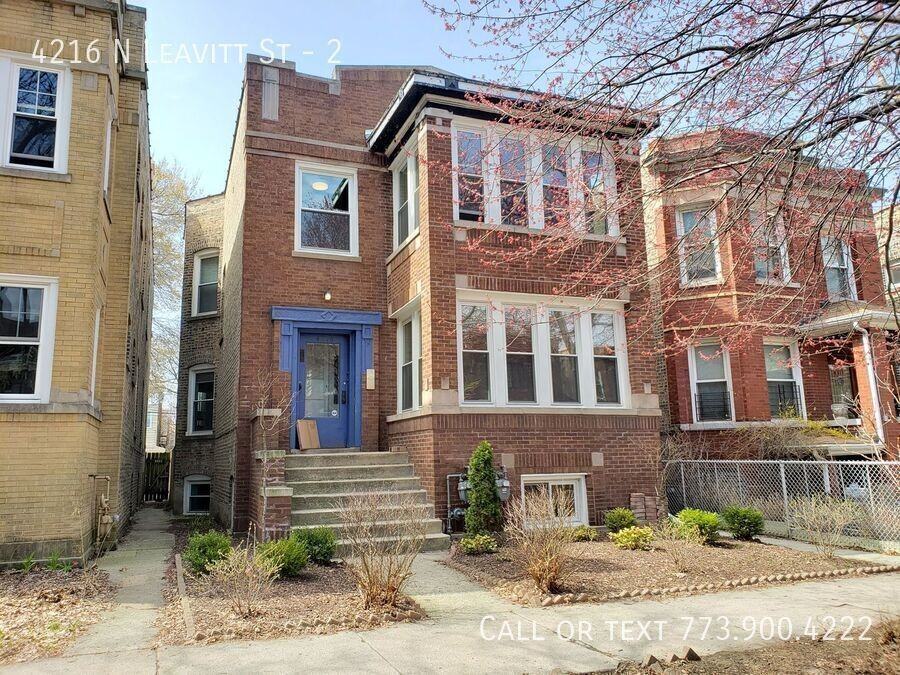 4216 N Leavitt St #2 - Photo 2 of 24