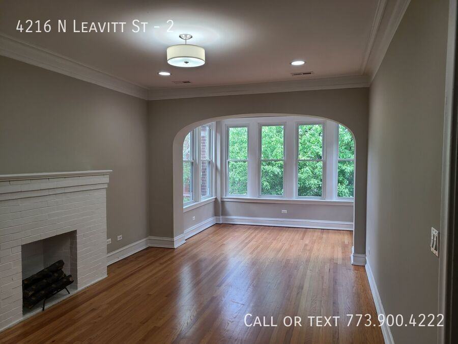 4216 N Leavitt St #2 - Photo 3 of 24