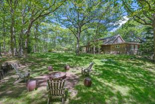 809 Edge Of Woods Rd - Photo 1 of 1