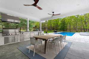 featured image of 541 Wainscott Nw Rd