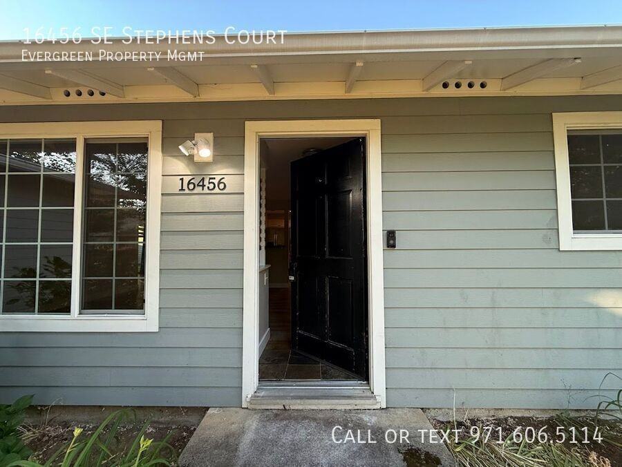 16456 Se Stephens Ct - Photo 5 of 36