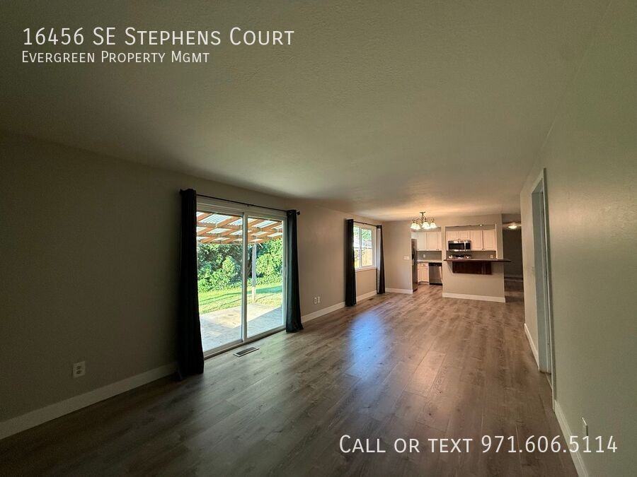 16456 Se Stephens Ct - Photo 7 of 36
