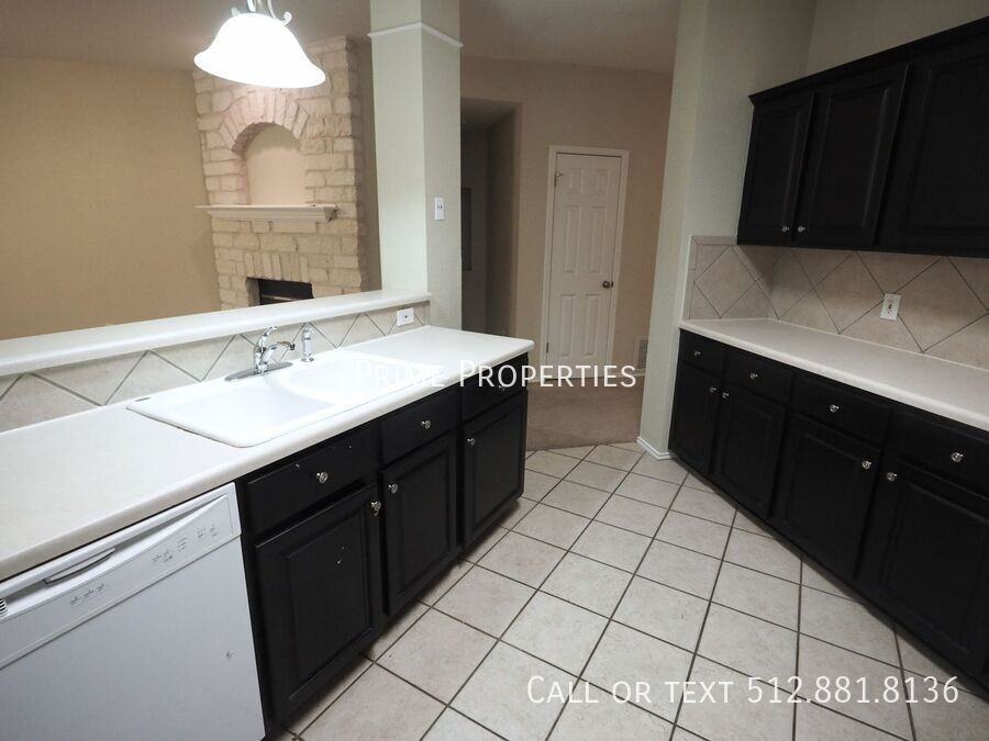 1506 Amber Day Dr - Photo 6 of 24