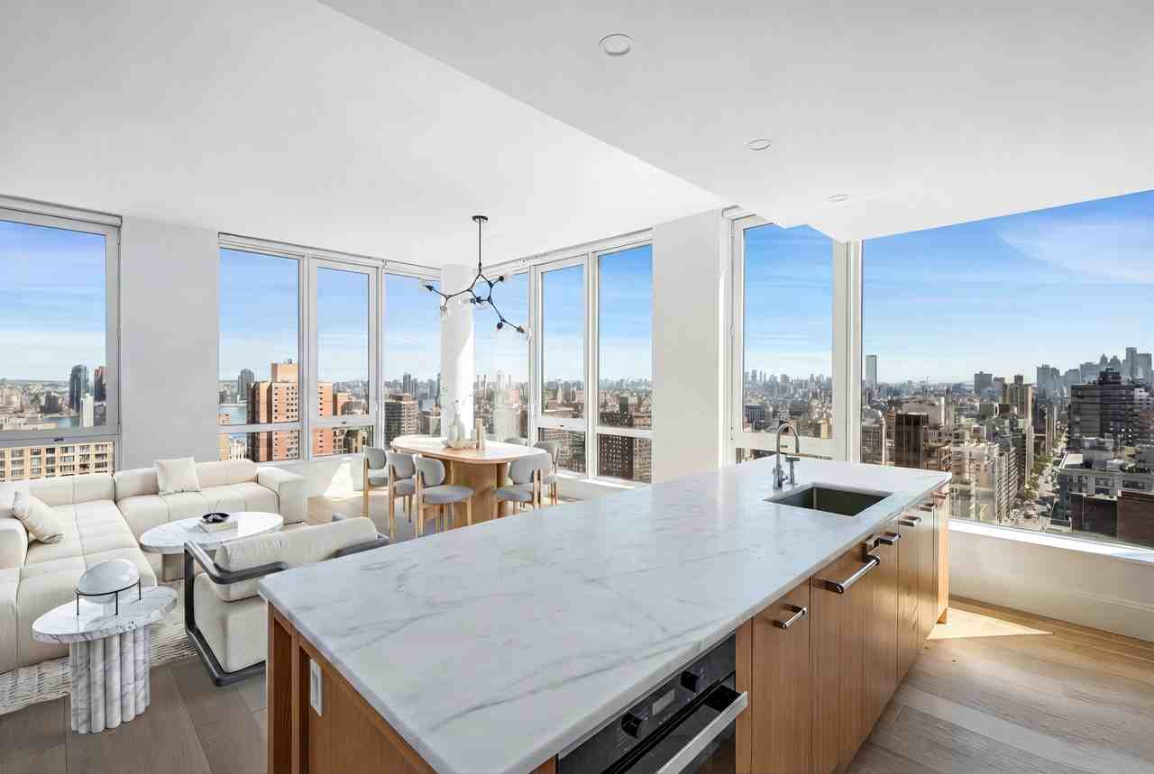 368 3rd Ave #28A - Photo 2 of 21