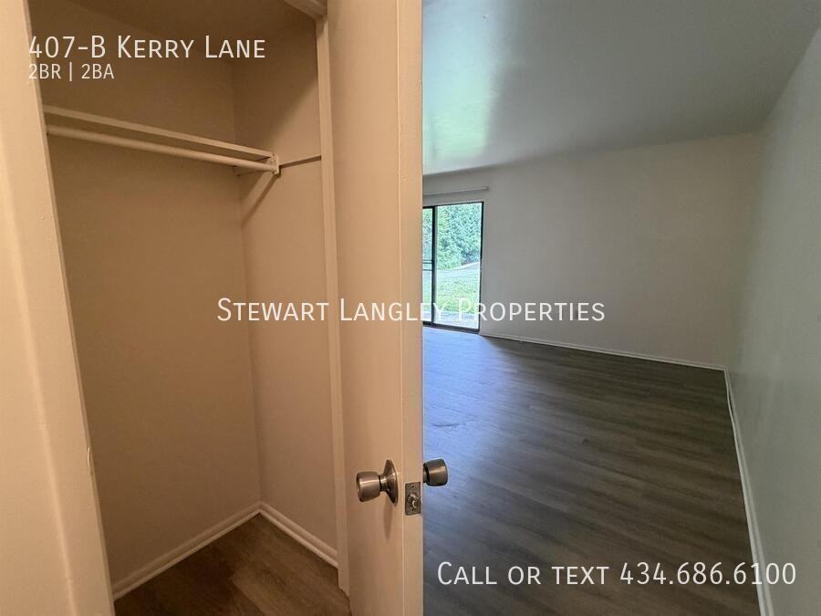 407 Kerry Ln Apt B - Photo 5 of 27