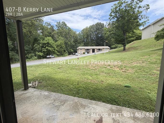 407 Kerry Ln Apt B - Photo 7 of 27