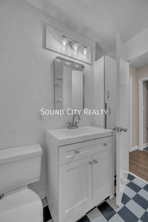 2820 Saint Edwards Dr - Photo 6 of 27