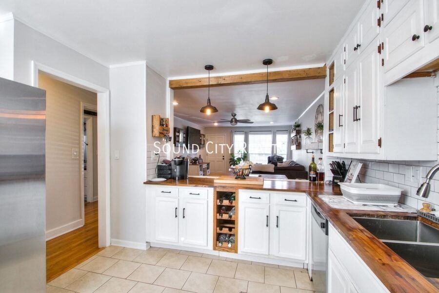 103 Cherokee Rd #B - Photo 5 of 32