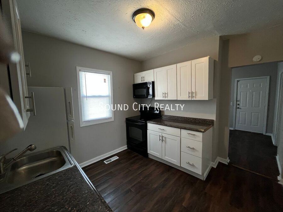1731 Dr Db Todd Jr Blvd - Photo 5 of 18