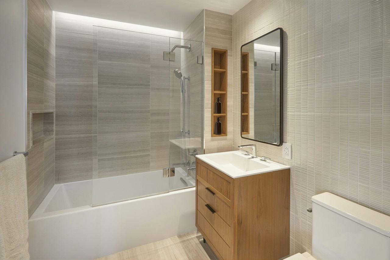 428 W 19th St #7C - Photo 6 of 9