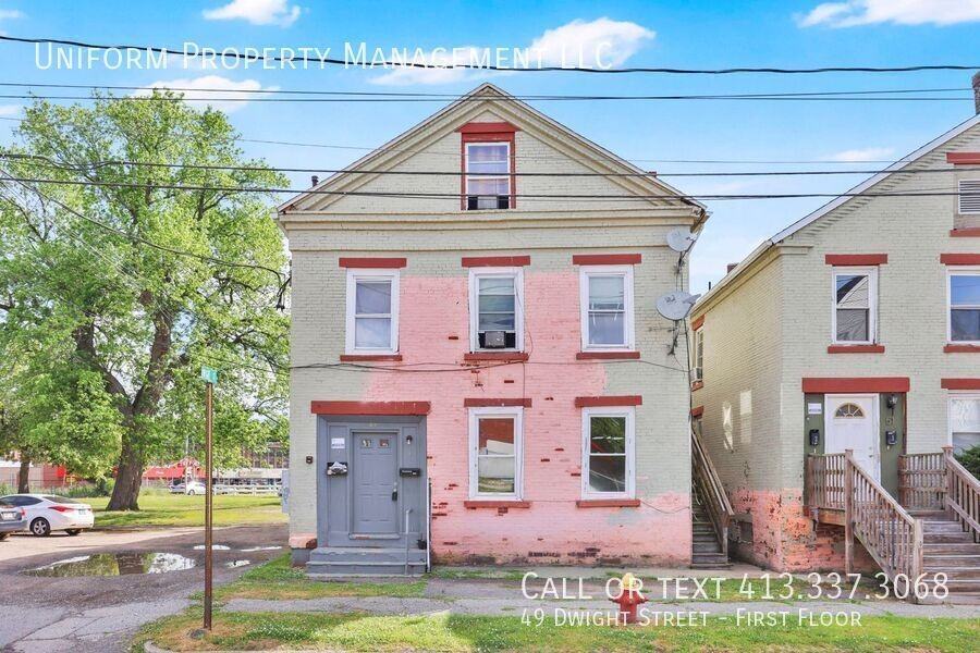 49 Dwight St #1stFL - Photo 2 of 18