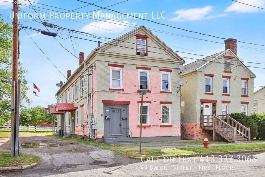 49 Dwight St #1stFL - Photo 3 of 18