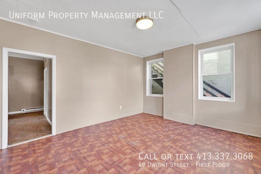 49 Dwight St #1stFL - Photo 7 of 18