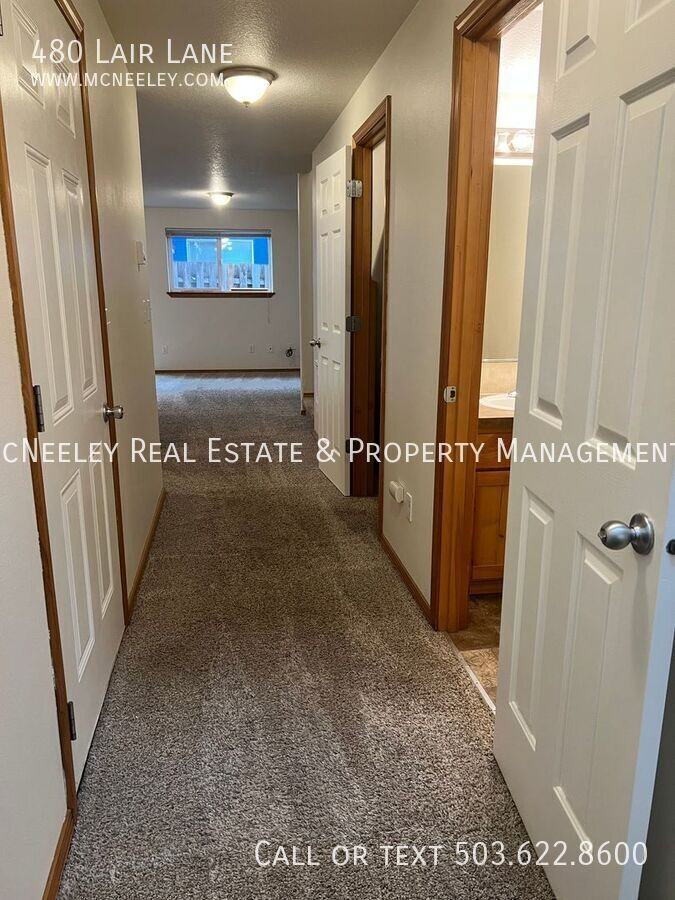 480 S Lair Ln - Photo 2 of 24