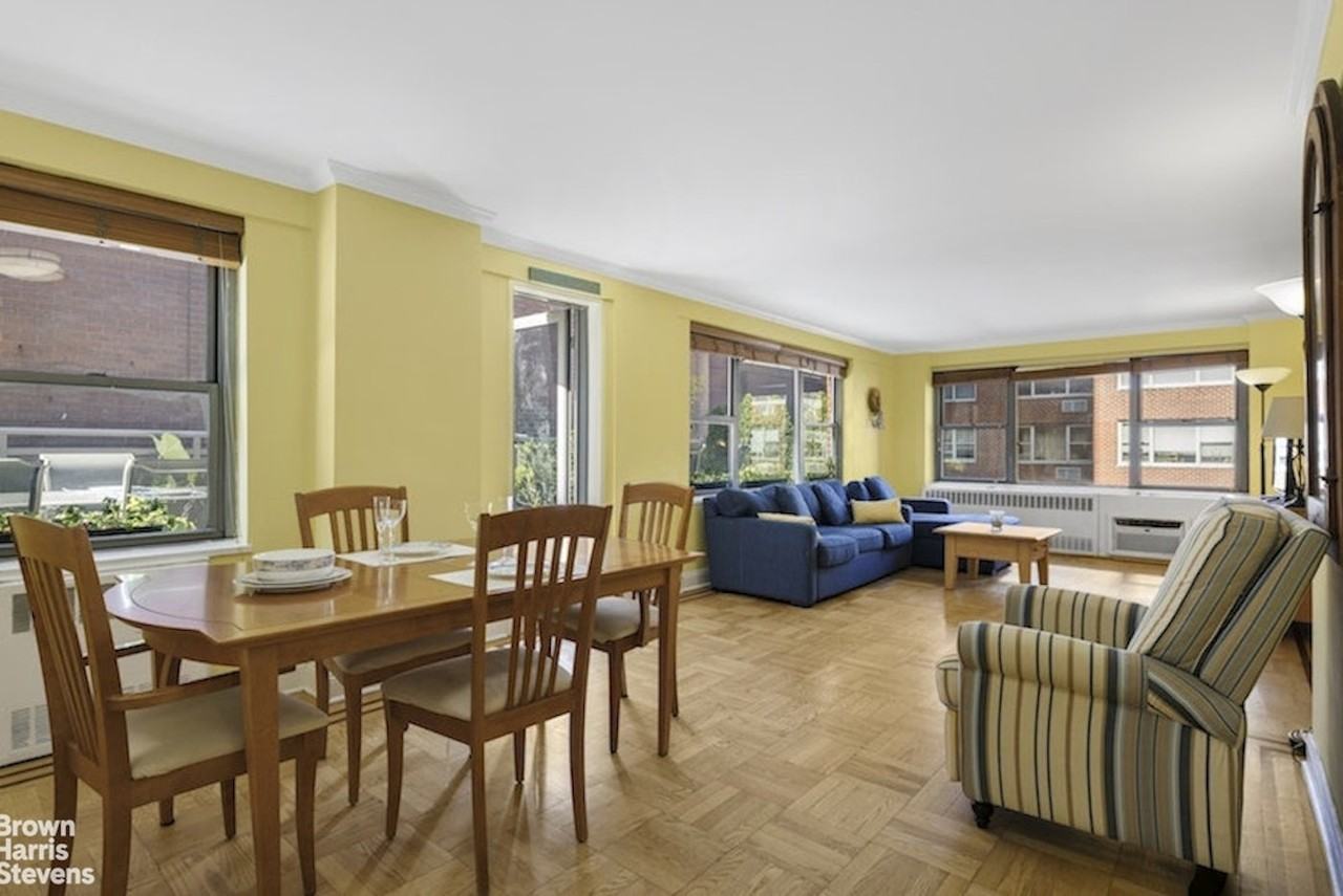 420 E 55th St #11M - Photo 2 of 15