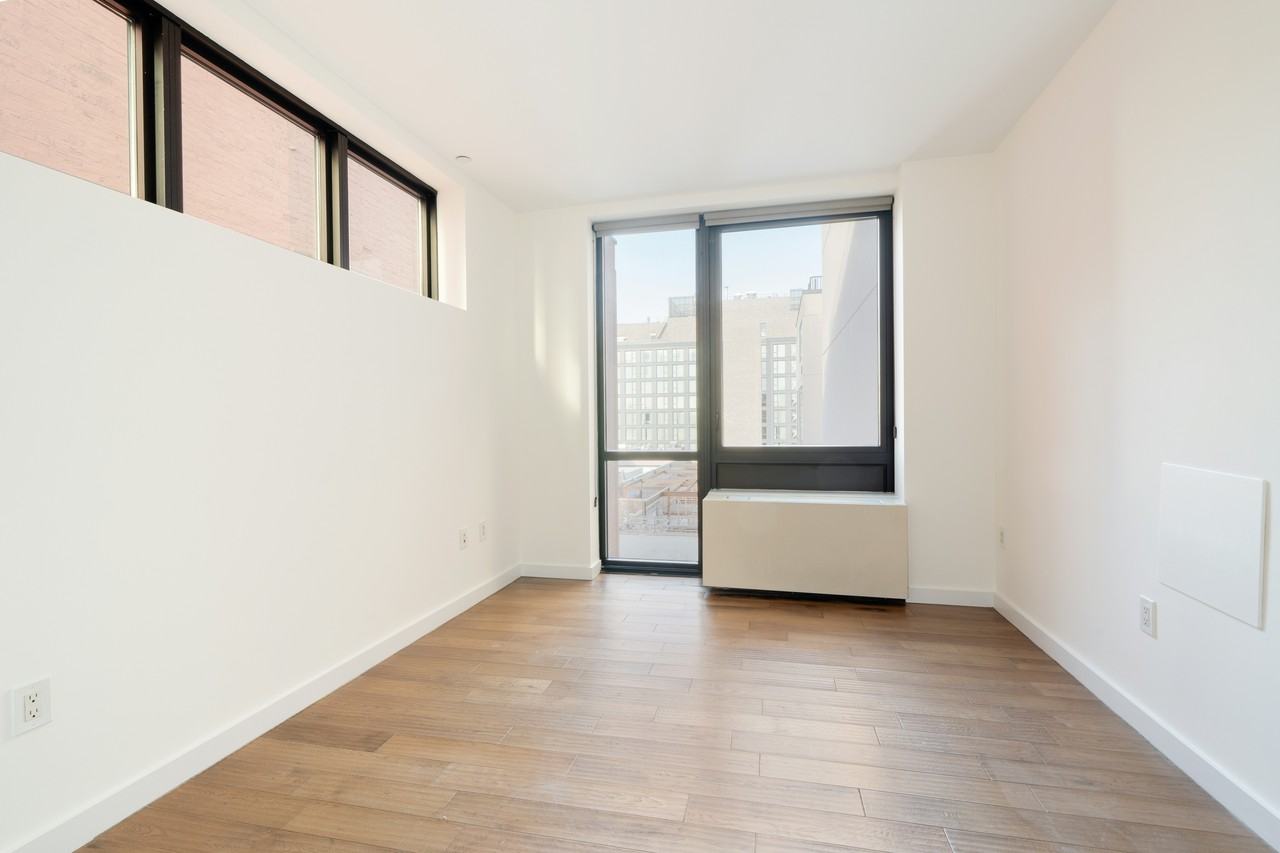 70 Berry St #6G - Photo 5 of 10