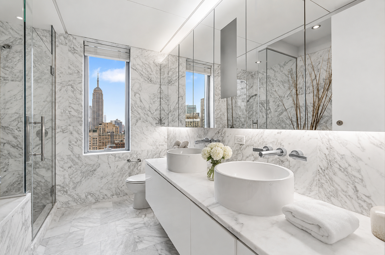 18 W 48th St #24C - Photo 2 of 7