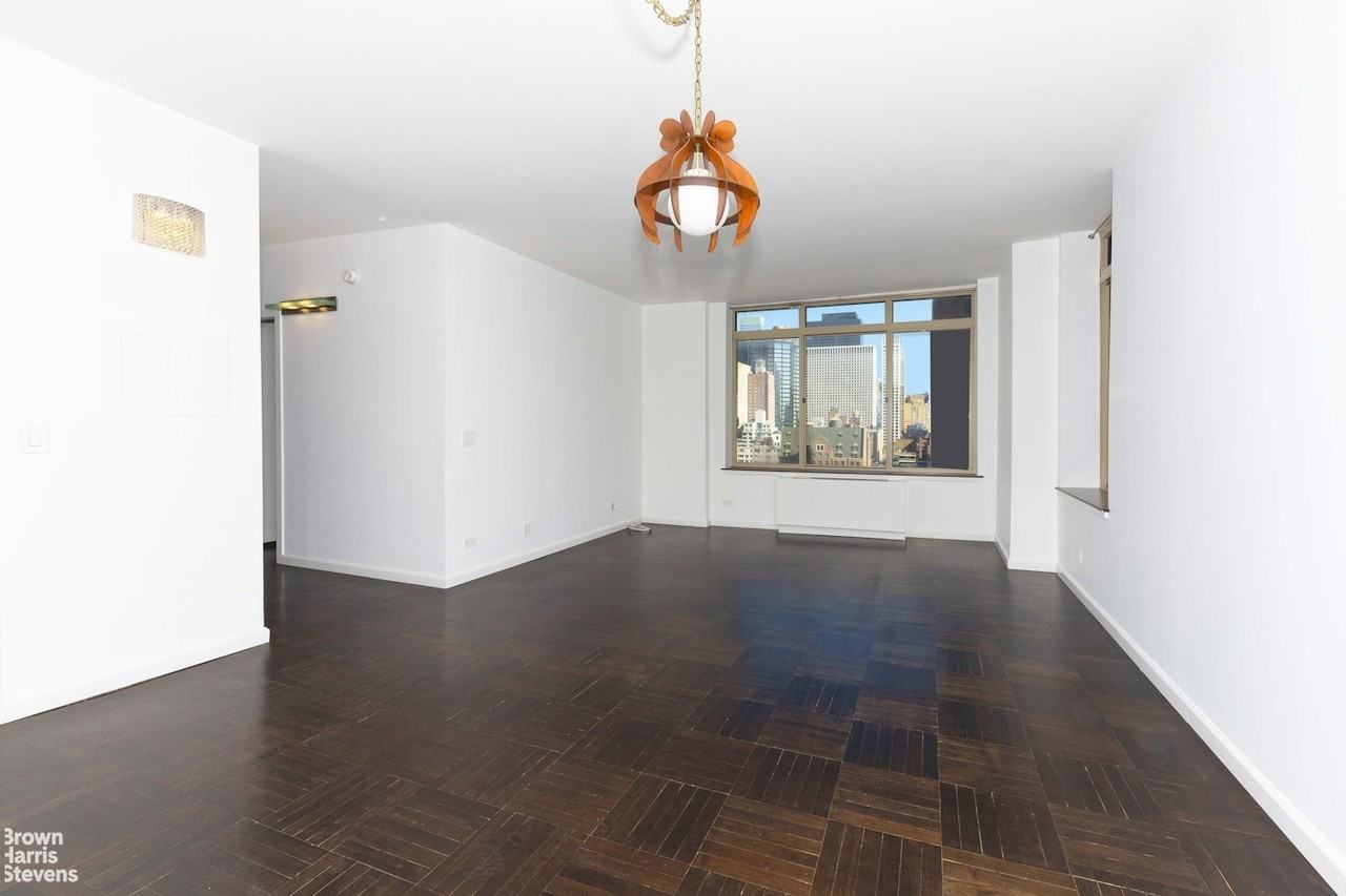 236 E 47th St #12C - Photo 2 of 13