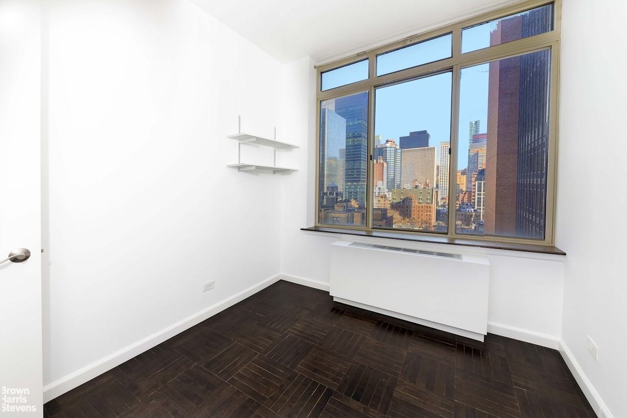 236 E 47th St #12C - Photo 6 of 13