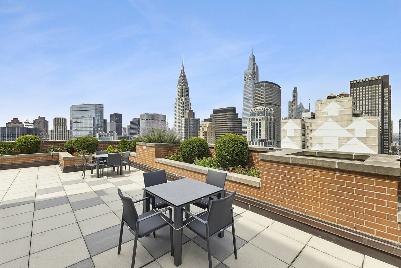 236 E 47th St #12C - Photo 7 of 13
